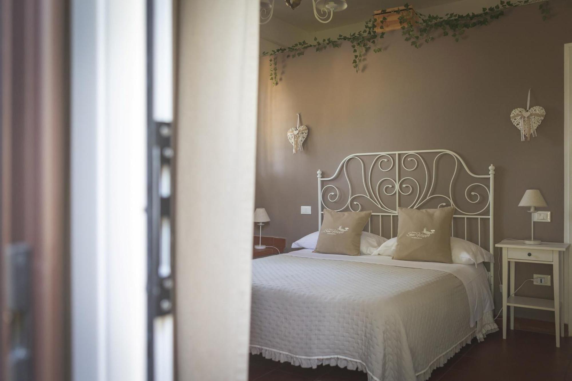Podere San Filippo B&B-Apartment-Pet Friendly-Rent Bike And Bike Friendly Bibbona Habitación foto