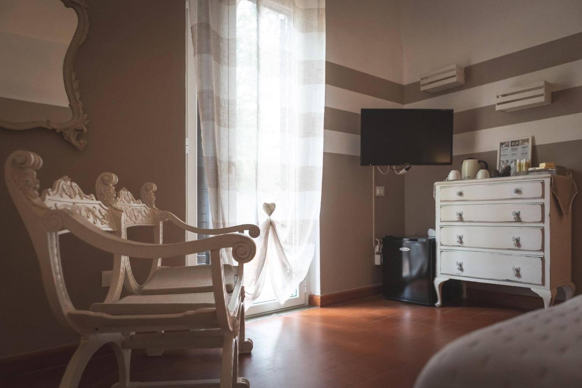 Podere San Filippo B&B-Apartment-Pet Friendly-Rent Bike And Bike Friendly Bibbona Habitación foto